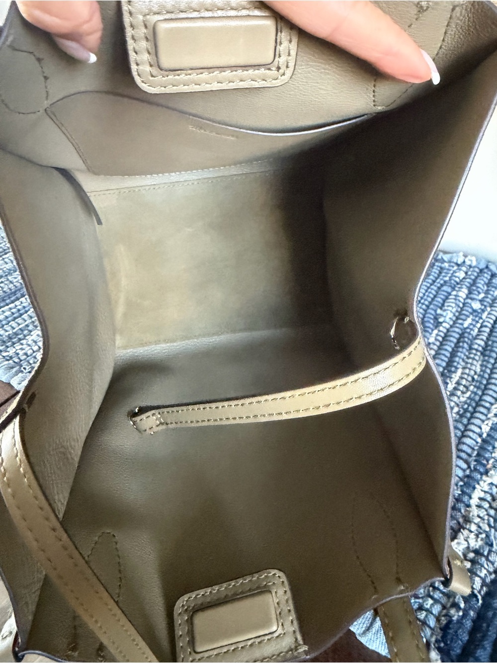 Madewell Lexington Small Tote Worn Olive Suede Leather NWT $168 - Picture 8 of 11